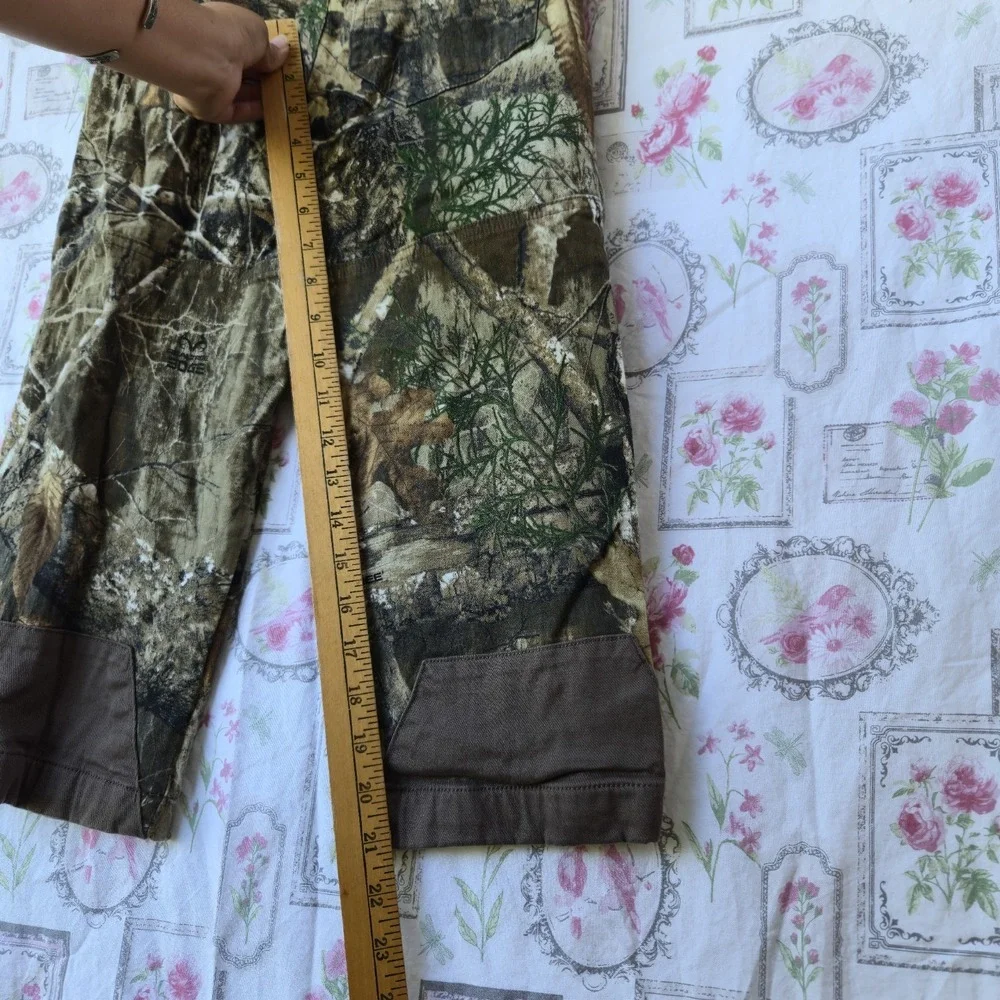 Magellan Outdoors Youth XS Realtree Camo Cargo Pants Hunting Hiking Outdoor